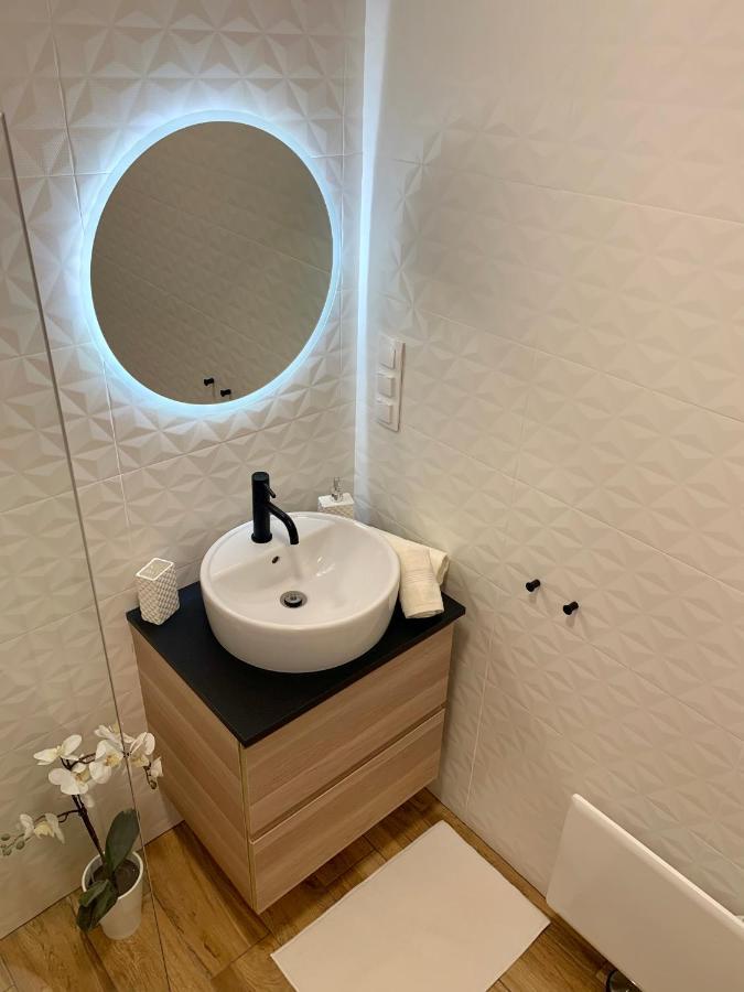 Madagascar Apartman Keszthely Bagian luar foto