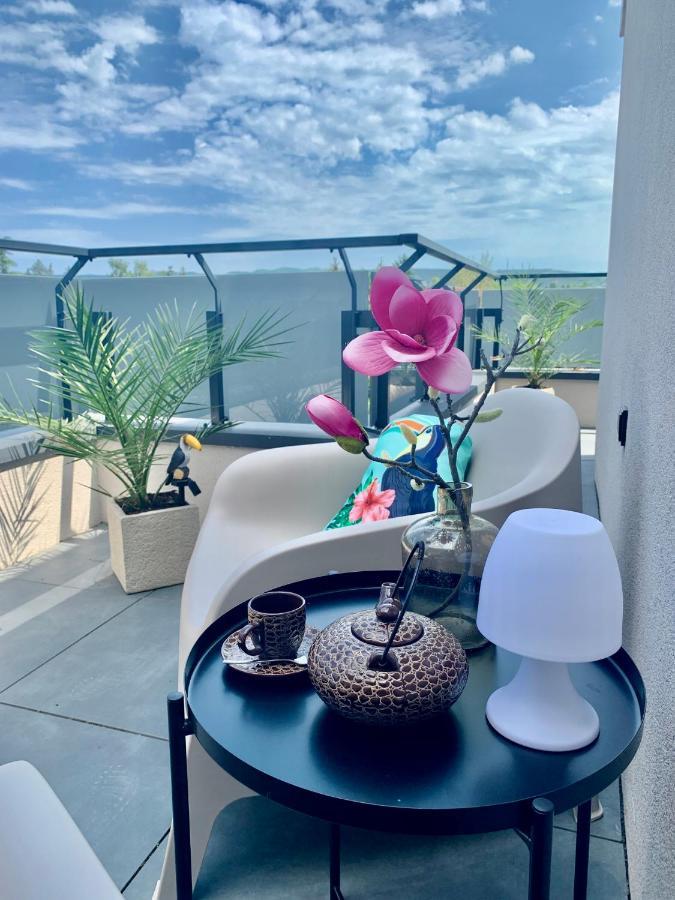Madagascar Apartman Keszthely Bagian luar foto