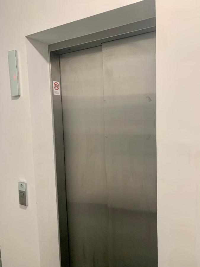 Madagascar Apartman Keszthely Bagian luar foto